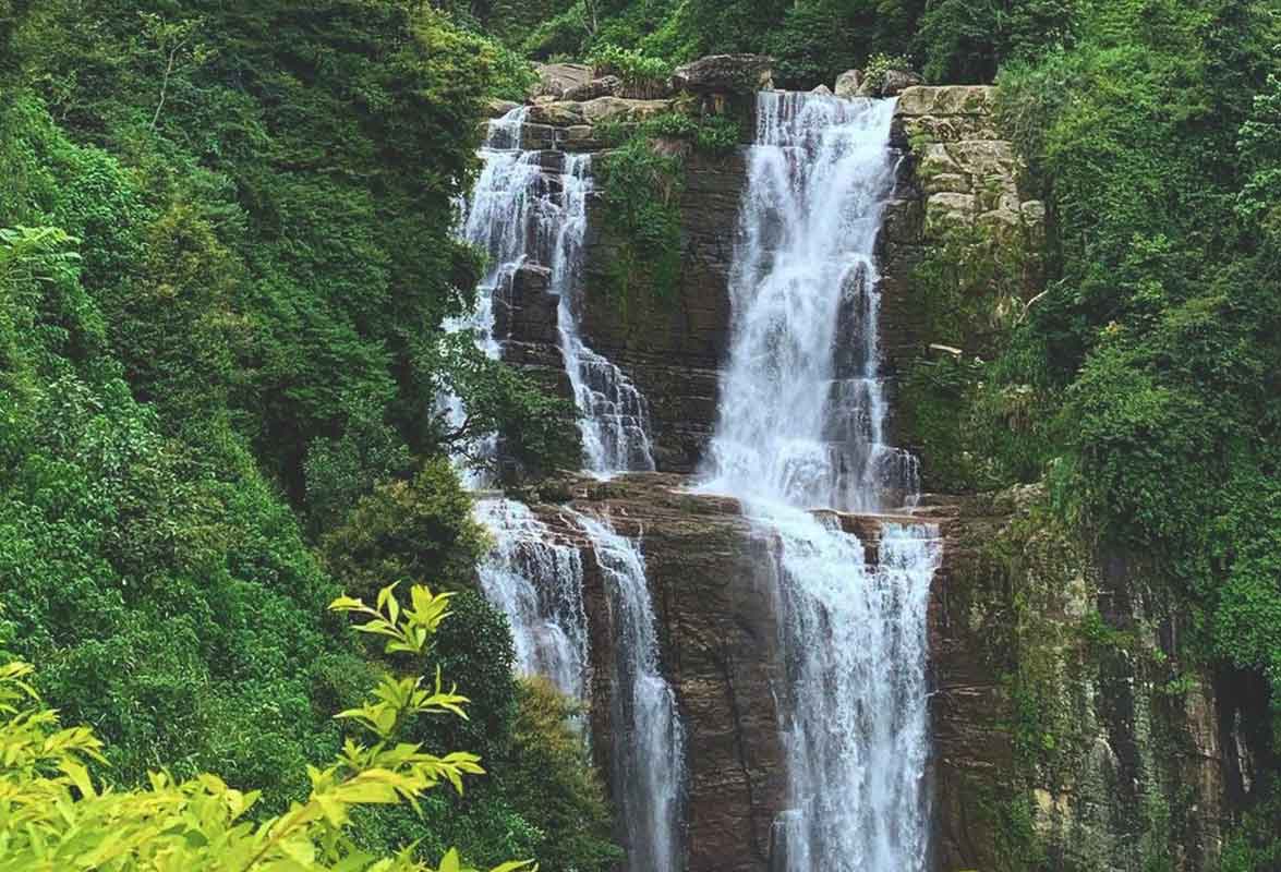 Ramboda-Waterfalls-1175x800